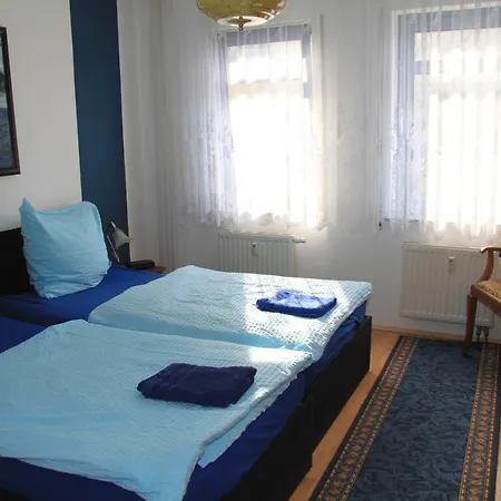 Ferienwohnung Am Elbufer - A43764 * Дрезден