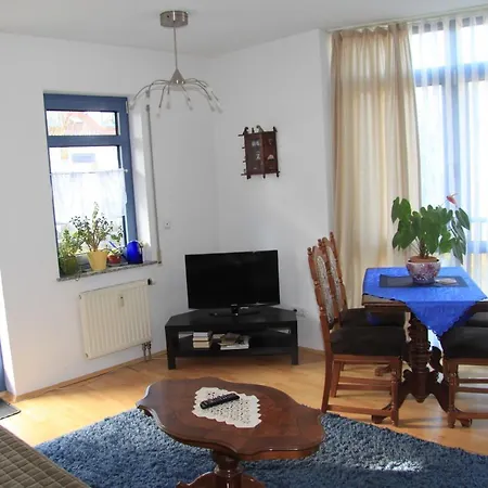Ferienwohnung Am Elbufer - A43764 * Дрезден
